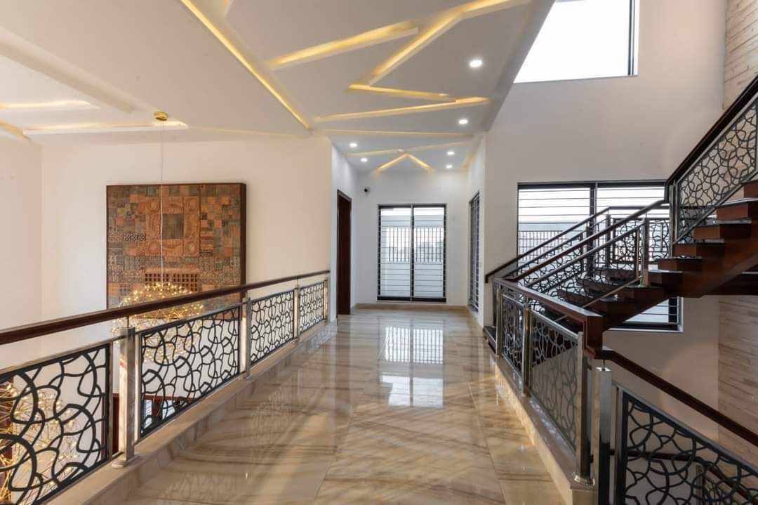 Contemporary Home